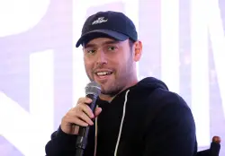 Scooter Braun reacts to Taylor Swift buying back her master recordings after nasty feud